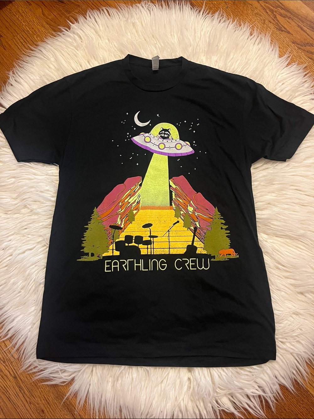 Red Rocks Amphitheater 2024 Earthling Crew Graphic Tee - Black Size Medium
